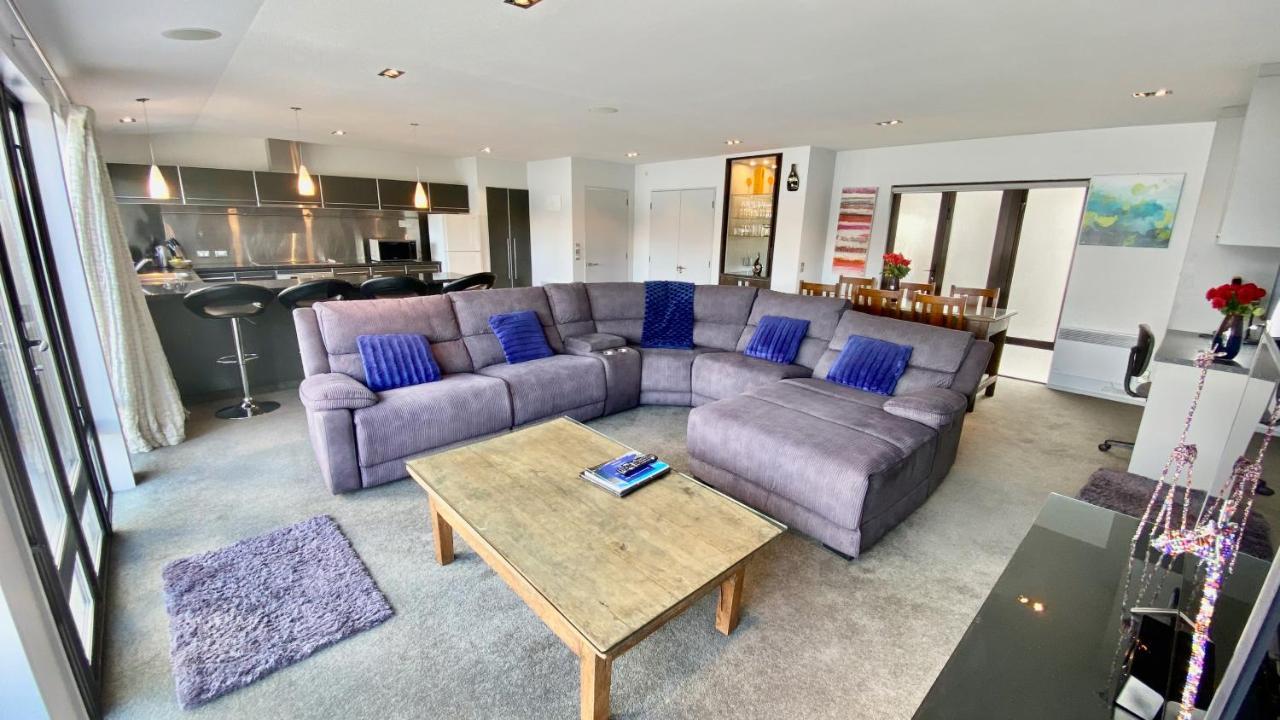 Lakefront Luxury Penthouse Central Queenstown Exterior foto