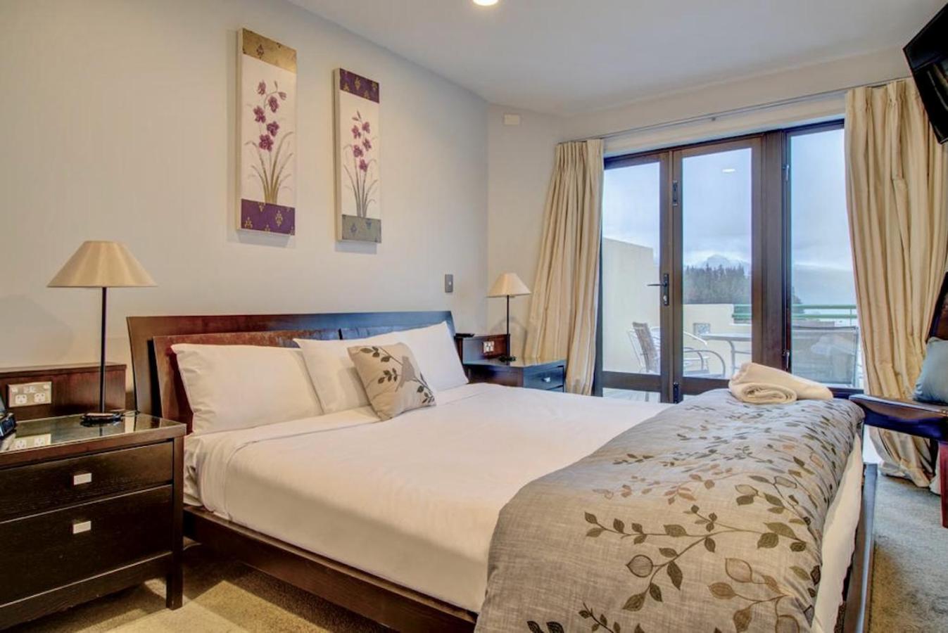 Lakefront Luxury Penthouse Central Queenstown Exterior foto